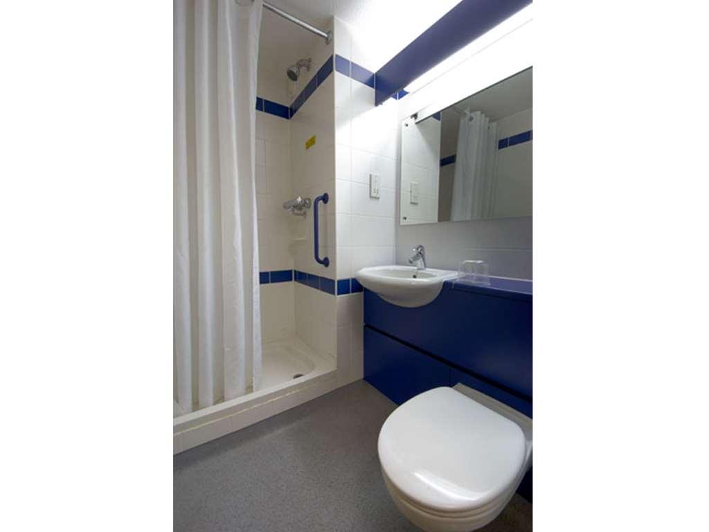 Travelodge הארלו חדר תמונה