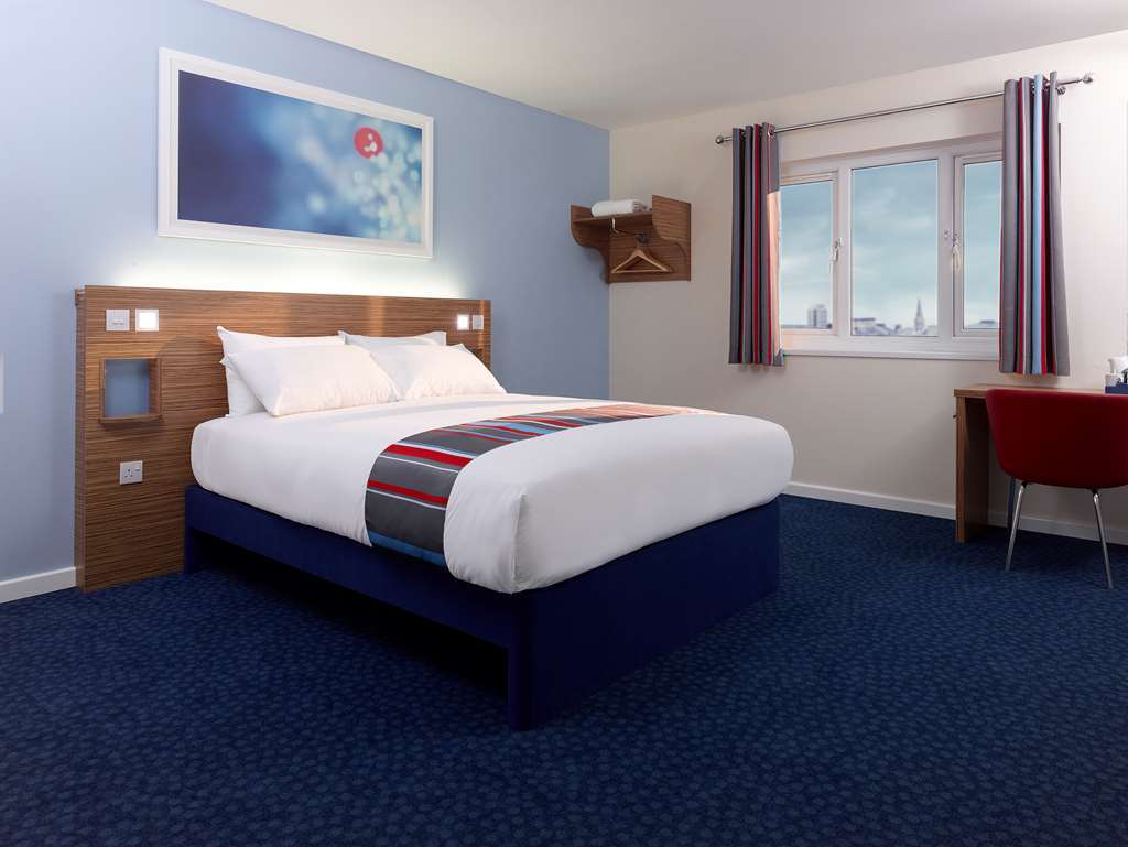 Travelodge הארלו חדר תמונה