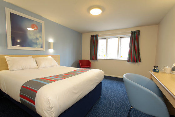 Travelodge הארלו חדר תמונה